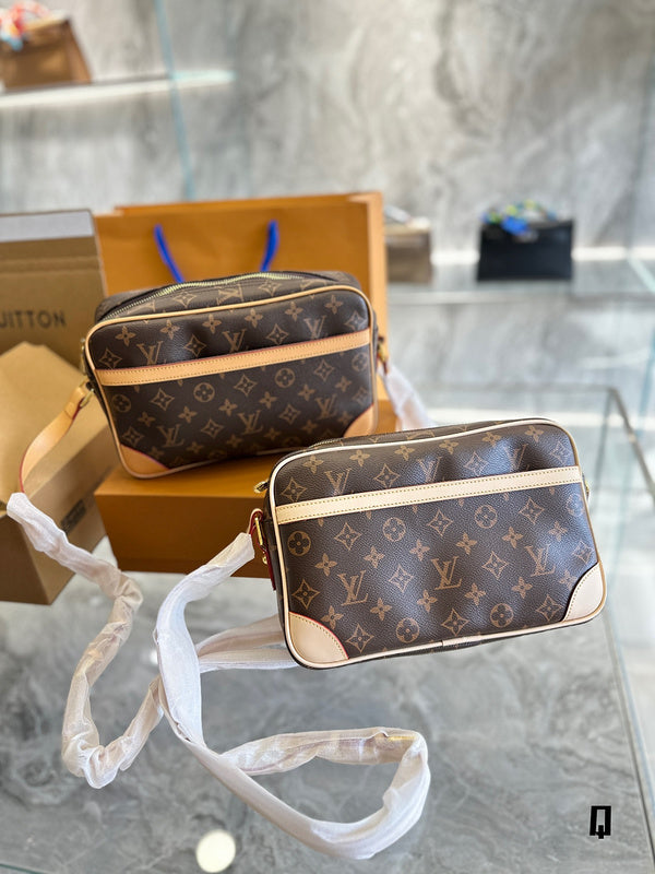 Alice bags - Louis Vuittons  - 15140