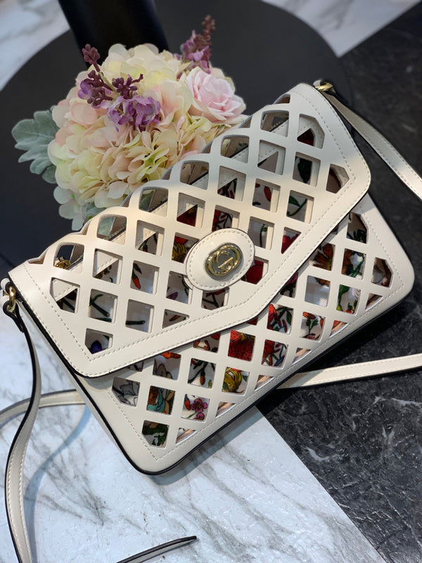 Gucci  Luxury -  Bags - 455