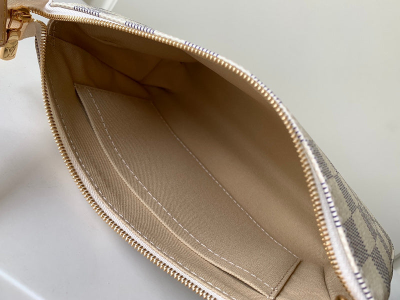 Alice Bags- Louis Vuittons  - 16295