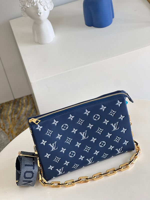 Alice Bags- Louis Vuittons  - 16576