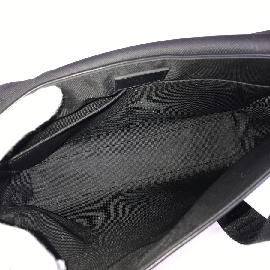 LOUIS VUITTON Aerogram Takeoff Messenger M57080 Messenger bag