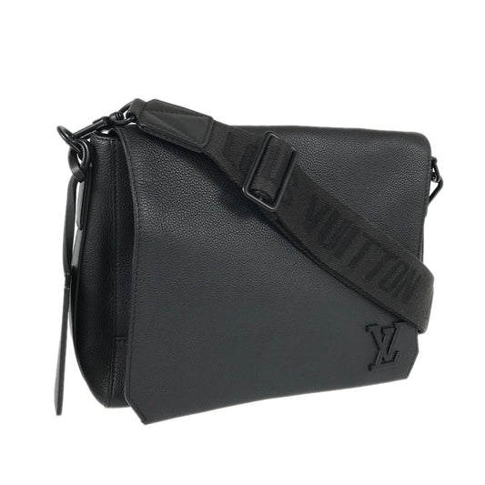 LOUIS VUITTON Aerogram Takeoff Messenger M57080 Messenger bag