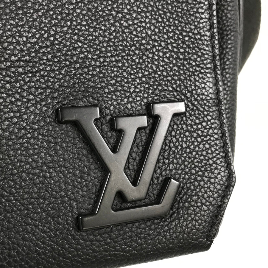 LOUIS VUITTON Aerogram Takeoff Messenger M57080 Messenger bag
