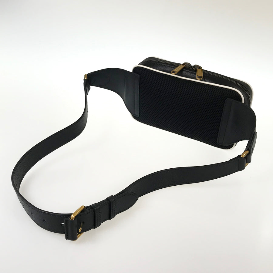 GUCCI Sling bag