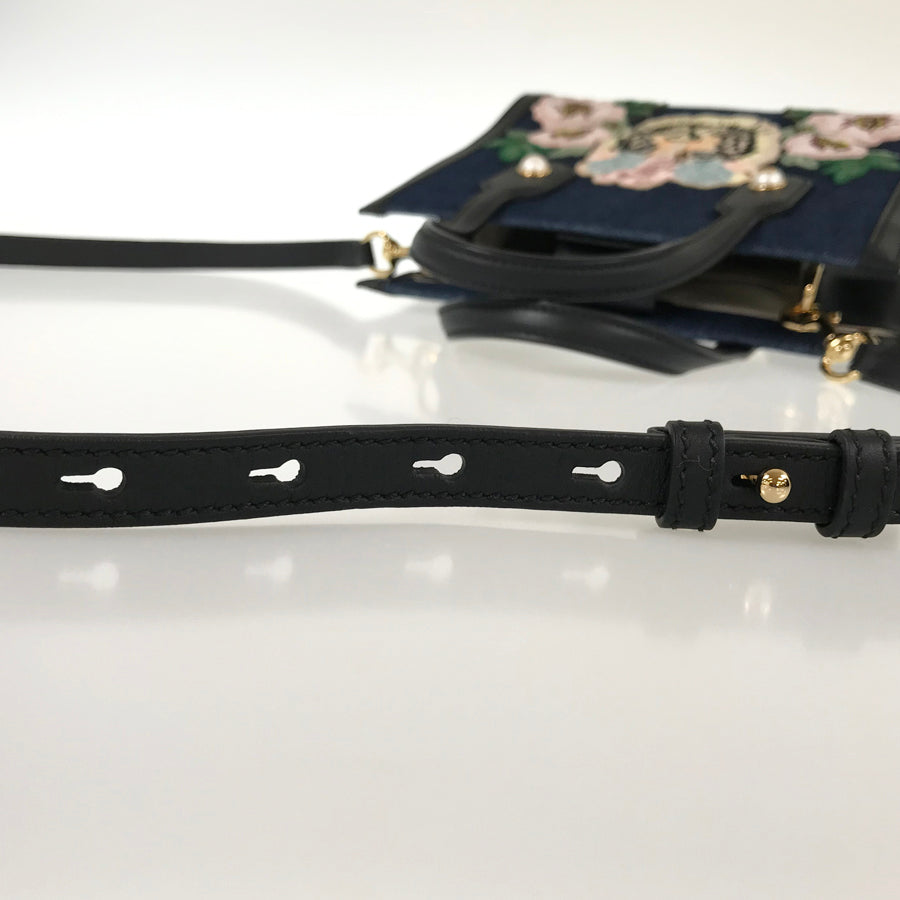 GUCCI Tiger Embroidery 456546 Tote bag