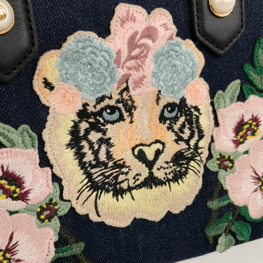 GUCCI Tiger Embroidery 456546 Tote bag