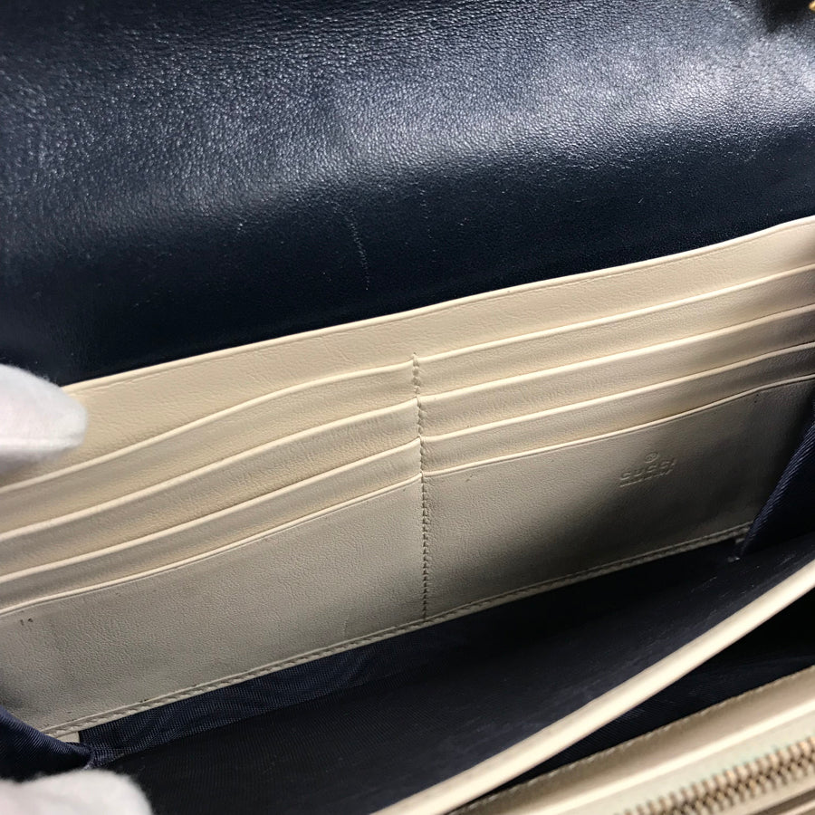 GUCCI GG Marmont 573807 Wallet bag