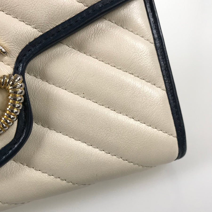 GUCCI GG Marmont 573807 Wallet bag