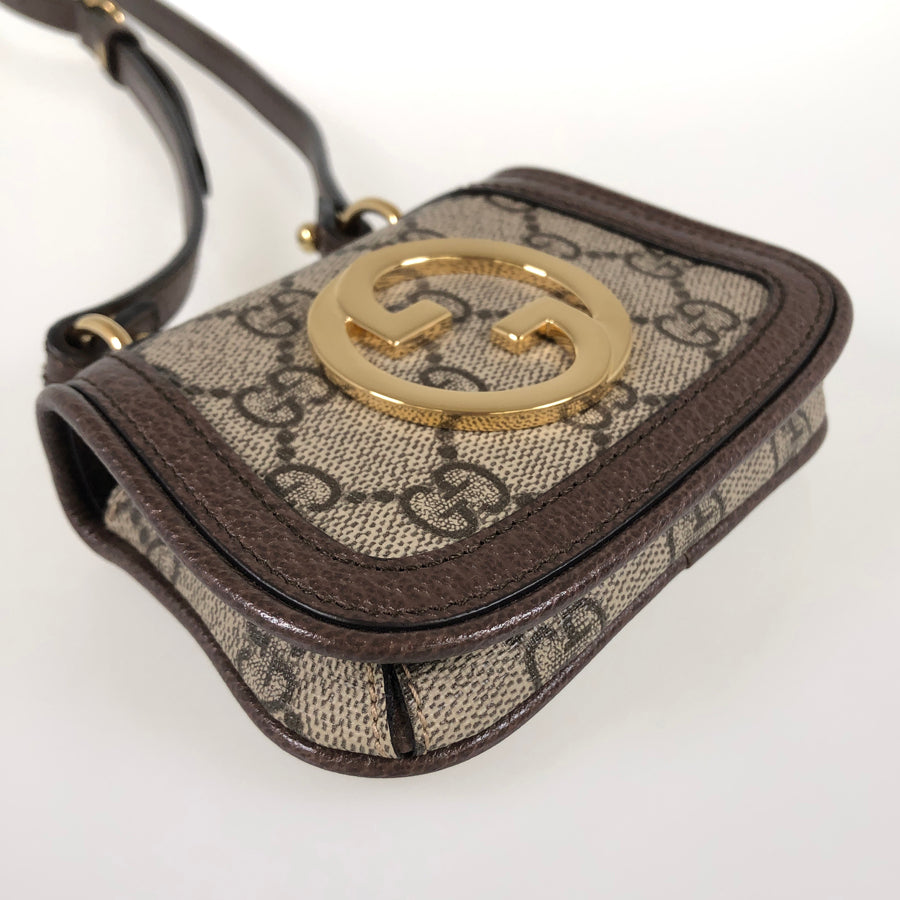 GUCCI GG Supreme 698635 Shoulder bag