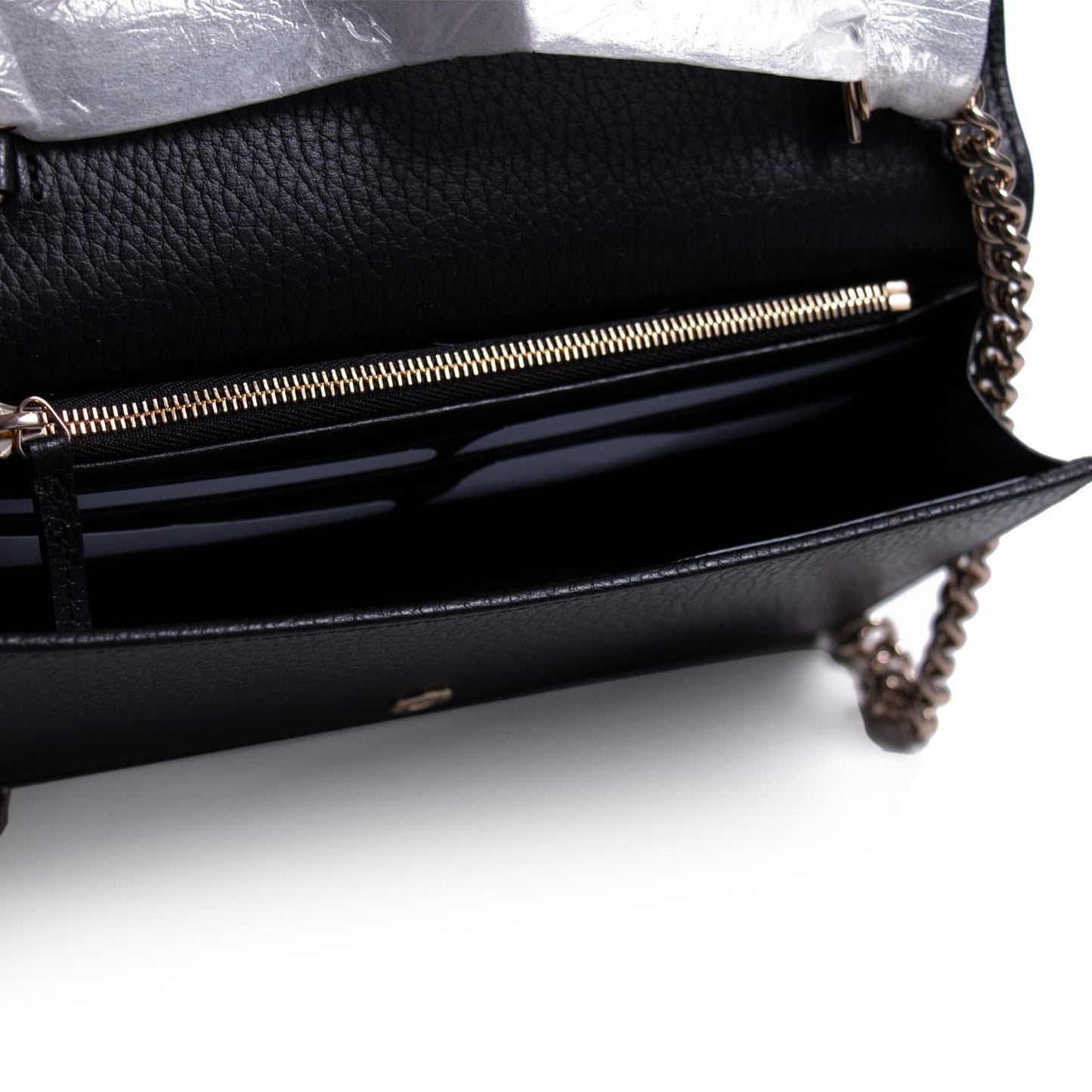 Gucci Interlocking GG Wallet on Chain