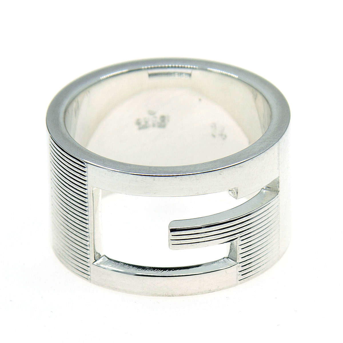 Gucci Wide Cutout G Band Ring