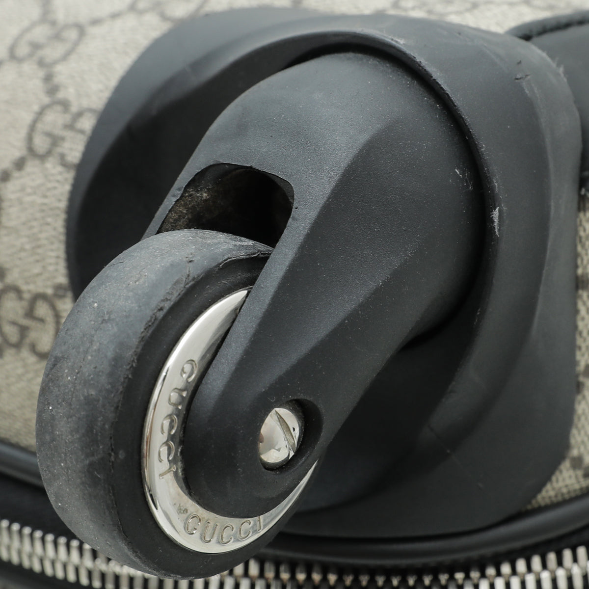 Gucci Bicolor GG Supreme Carry On Suitcase Bag
