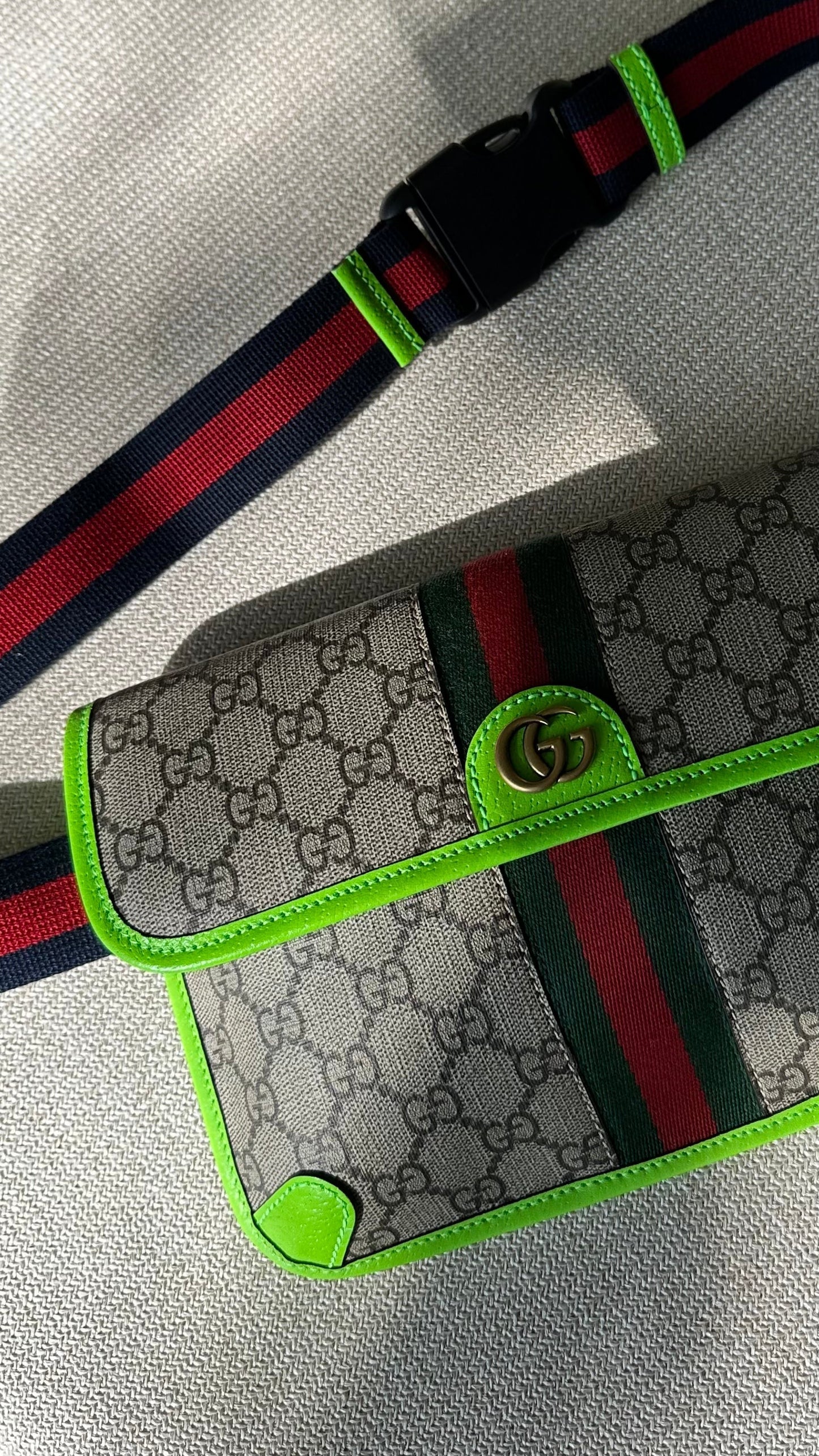 GUCCI Ophidia Belt Bag Neon Green Supreme Canvas