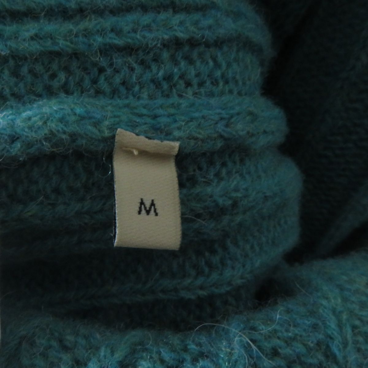 GUCCI knit Main: 100% wool, some: polyester green Women M Used