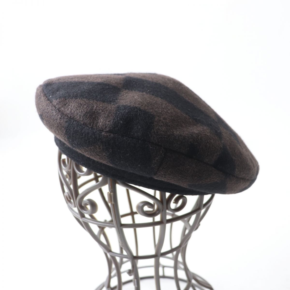 HERMES beret Main: 100% camel, Lining: 100% acetate Brown x black Women Used