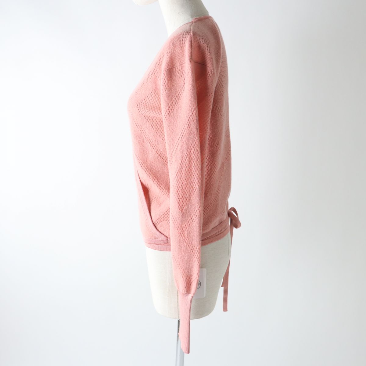 HERMES cardigan Main: 63% wool, Main: 27% nylon, Main: 10% cashmere, Part: 96% silk, Part: 3% nylon Coral pink Women 36 Used
