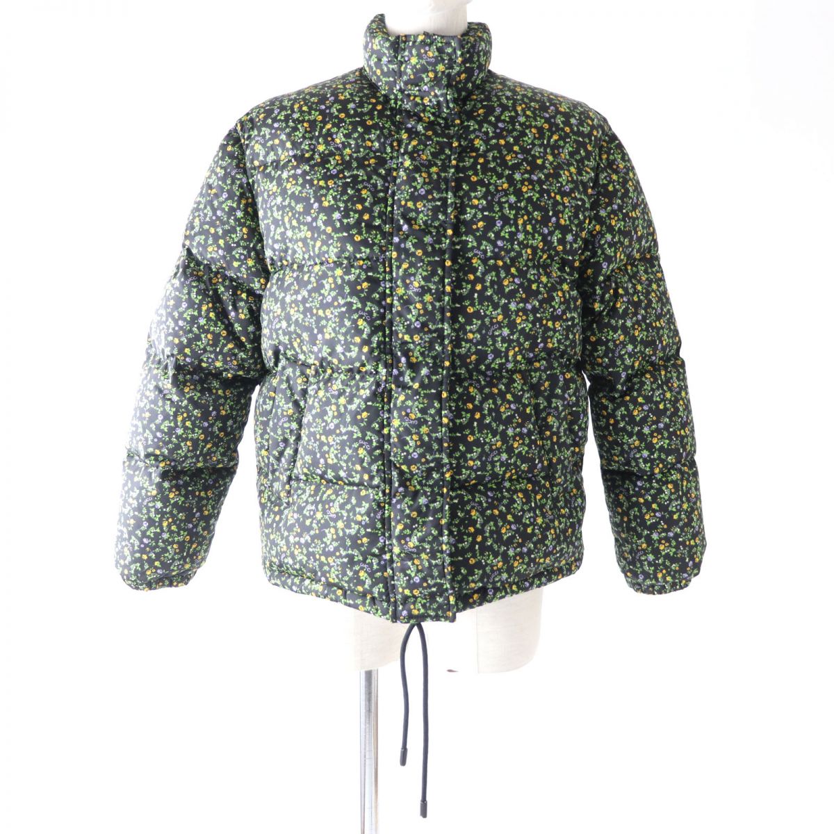 GUCCI Down jacket Outer: 100% nylon, Filling: 90% down, Filling: 10% feather, Part: 100% polyester multicolor Women 38 Used