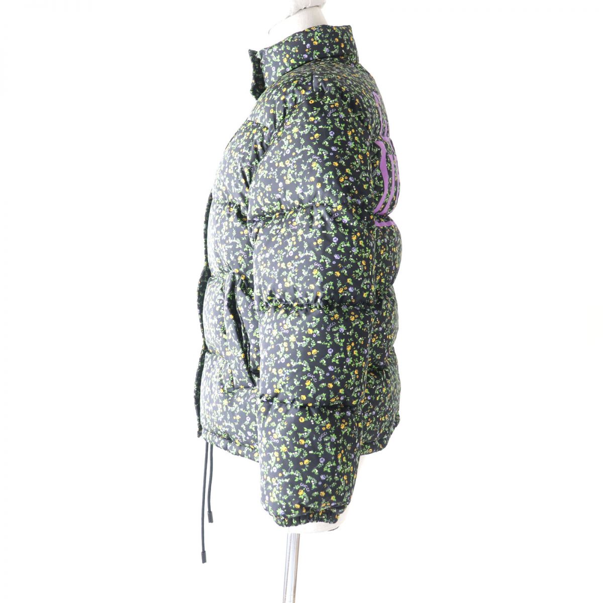 GUCCI Down jacket Outer: 100% nylon, Filling: 90% down, Filling: 10% feather, Part: 100% polyester multicolor Women 38 Used