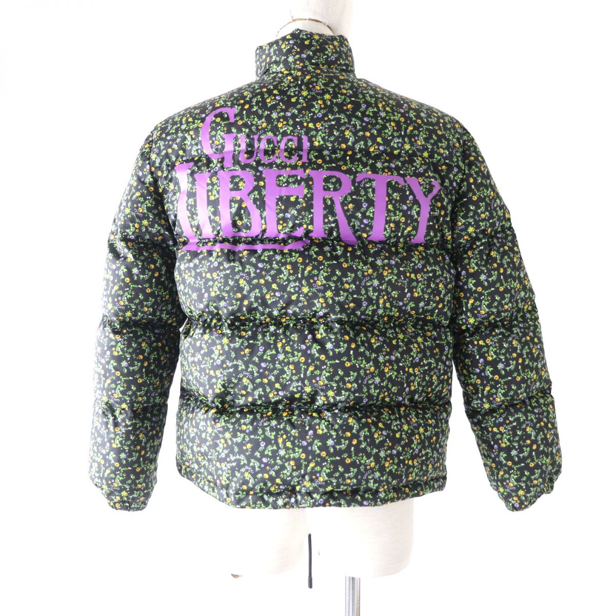 GUCCI Down jacket Outer: 100% nylon, Filling: 90% down, Filling: 10% feather, Part: 100% polyester multicolor Women 38 Used