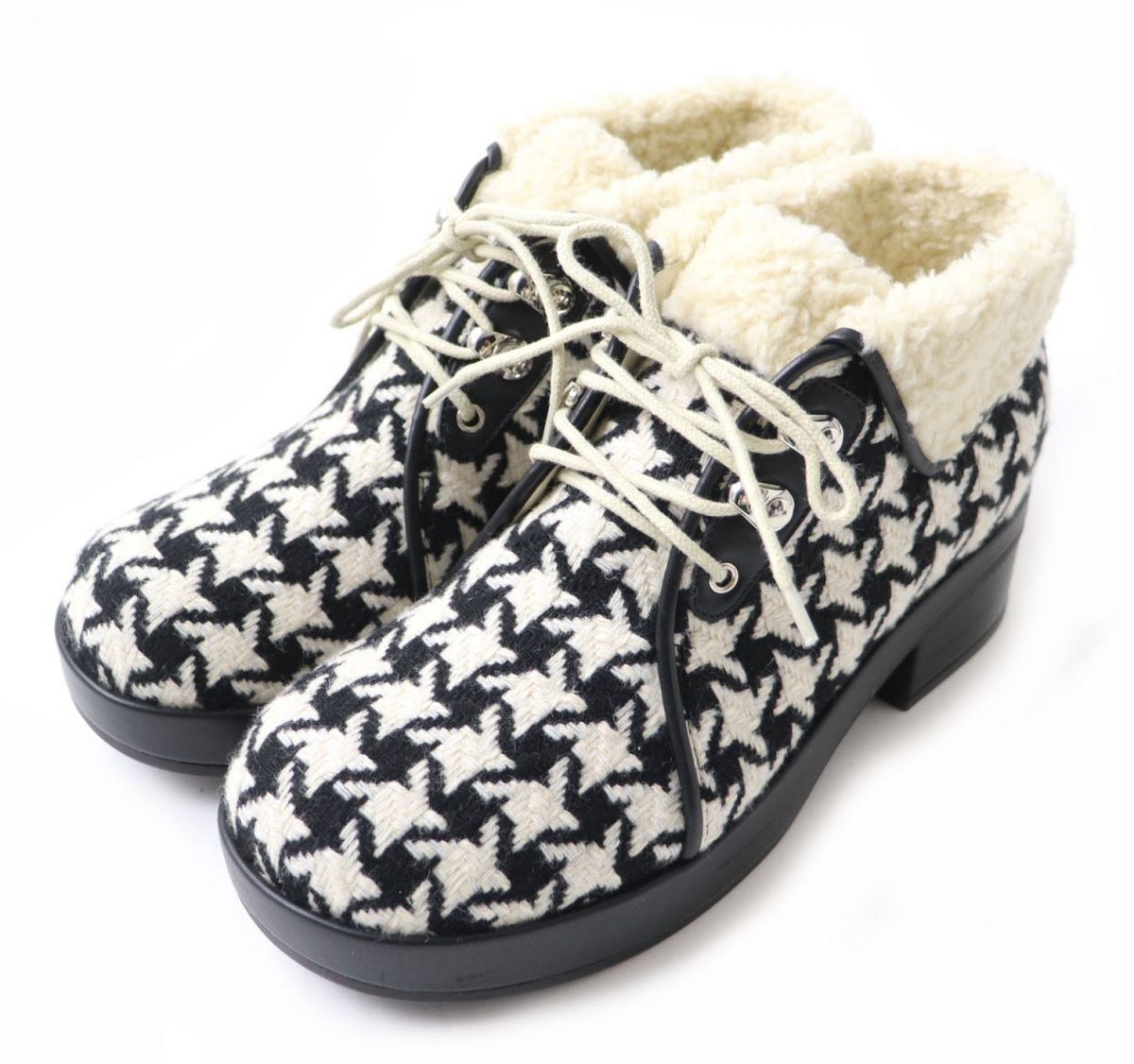 GUCCI boots Bore Black x Ivory 37