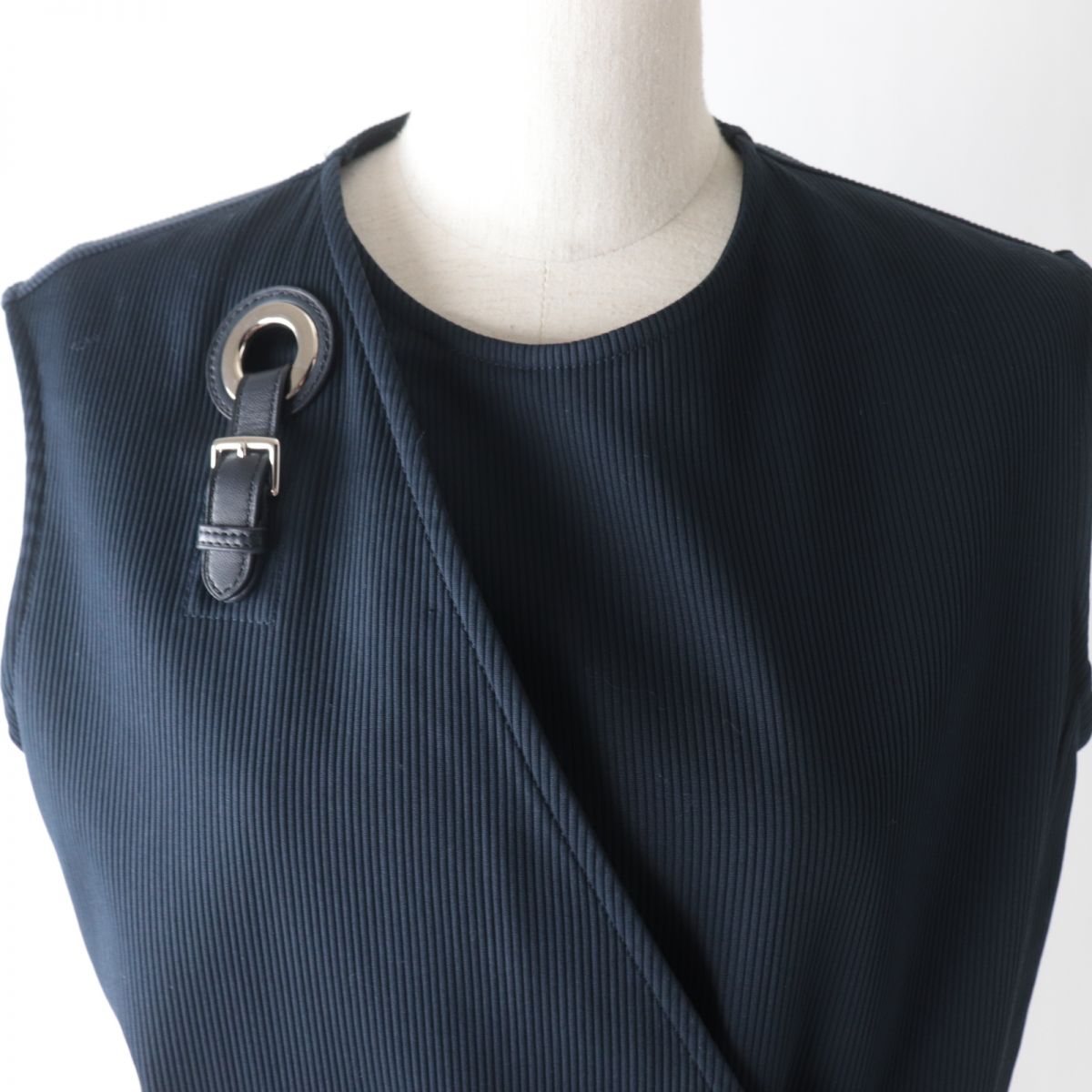 HERMES Best Main: 100% cotton, Part: Lamb leather, Lining: 100% cotton Navy Women 40 Used