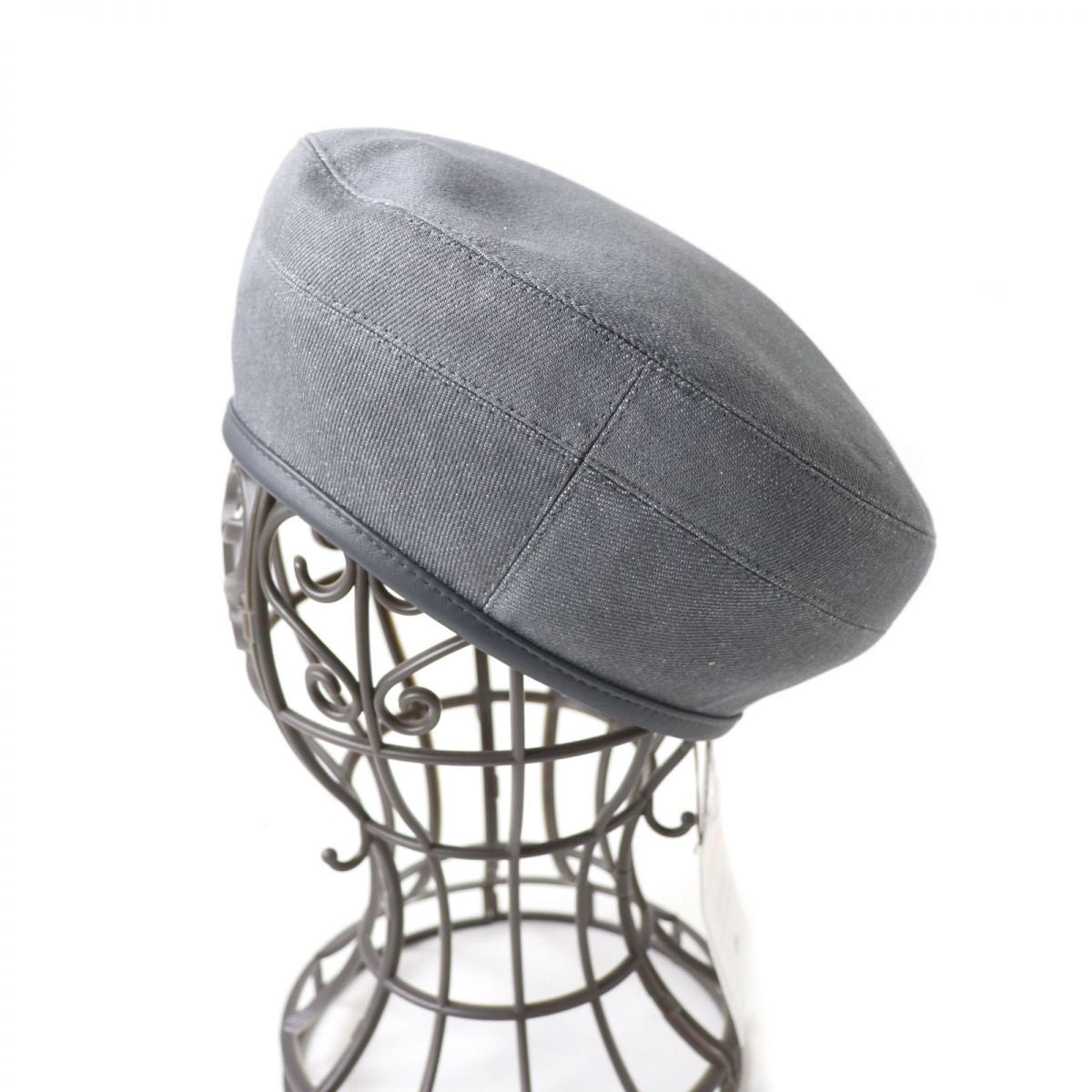 HERMES beret Outer: 100% cotton, Leather: Cowhide, Lining: 65% rayon, Lining: 35% silk gray Women 57 Used