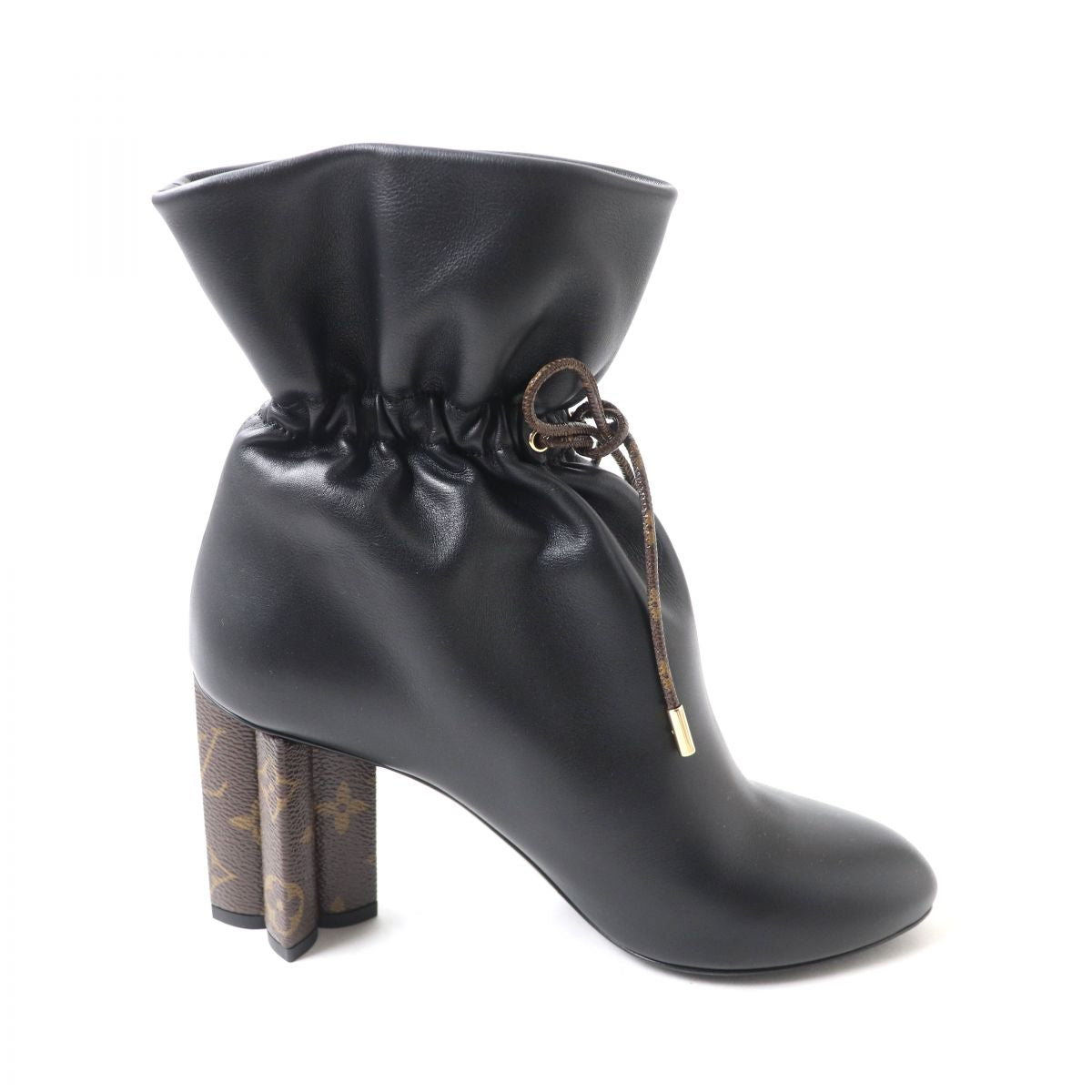 LOUIS VUITTON boots leather black 40