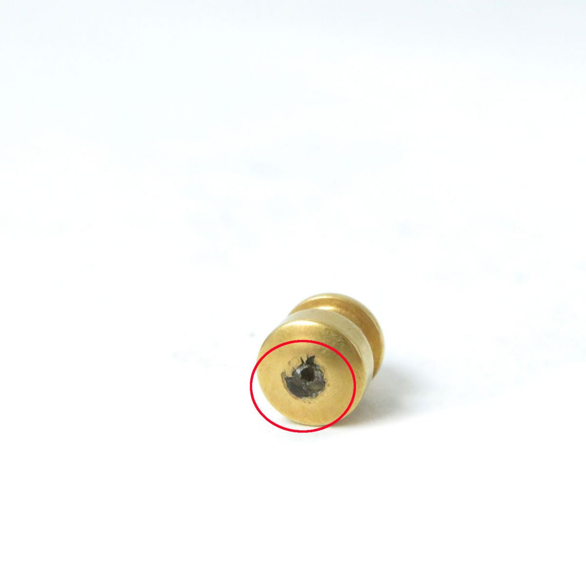 GUCCI Pierce �[ Gold x white Women Used