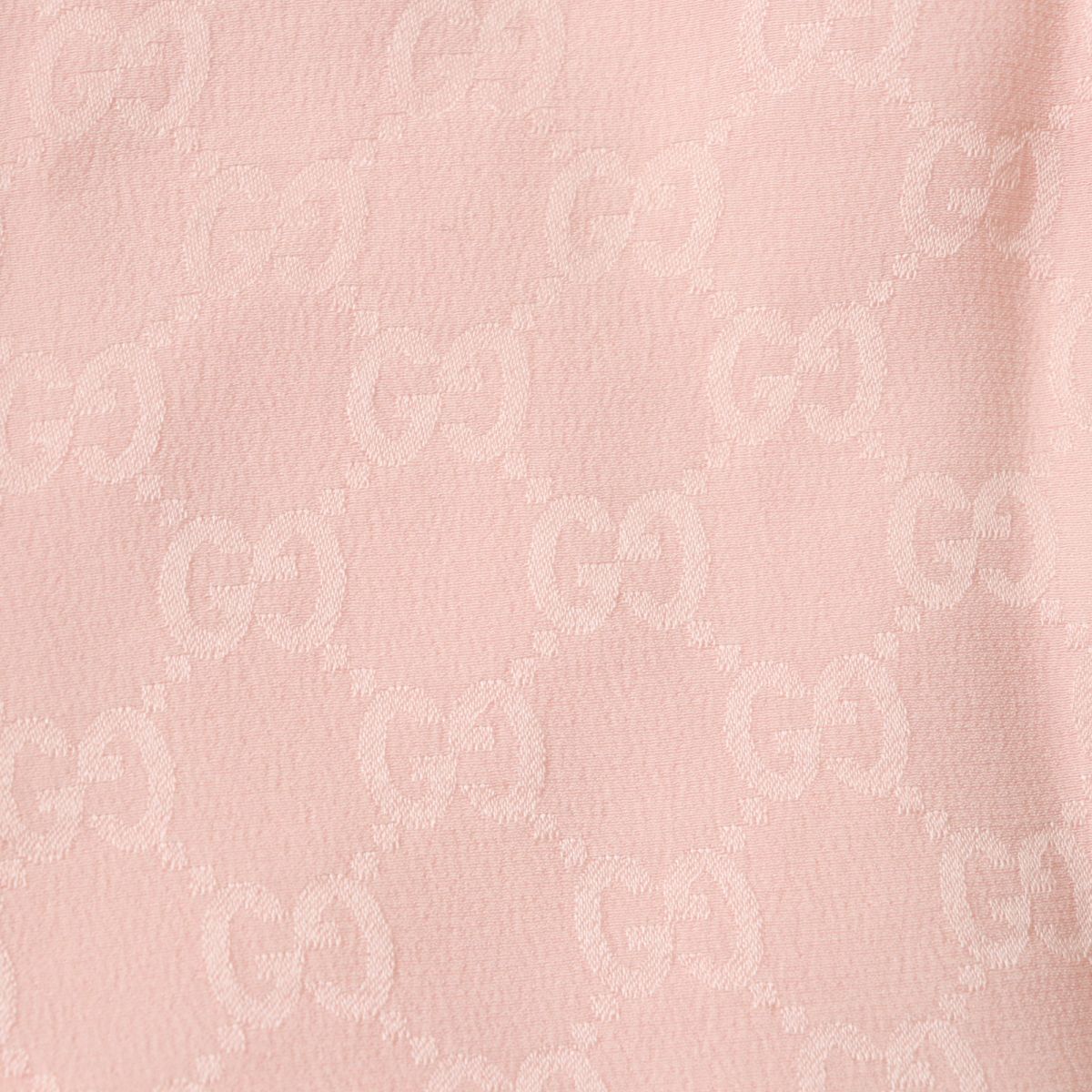GUCCI setup silk pink M