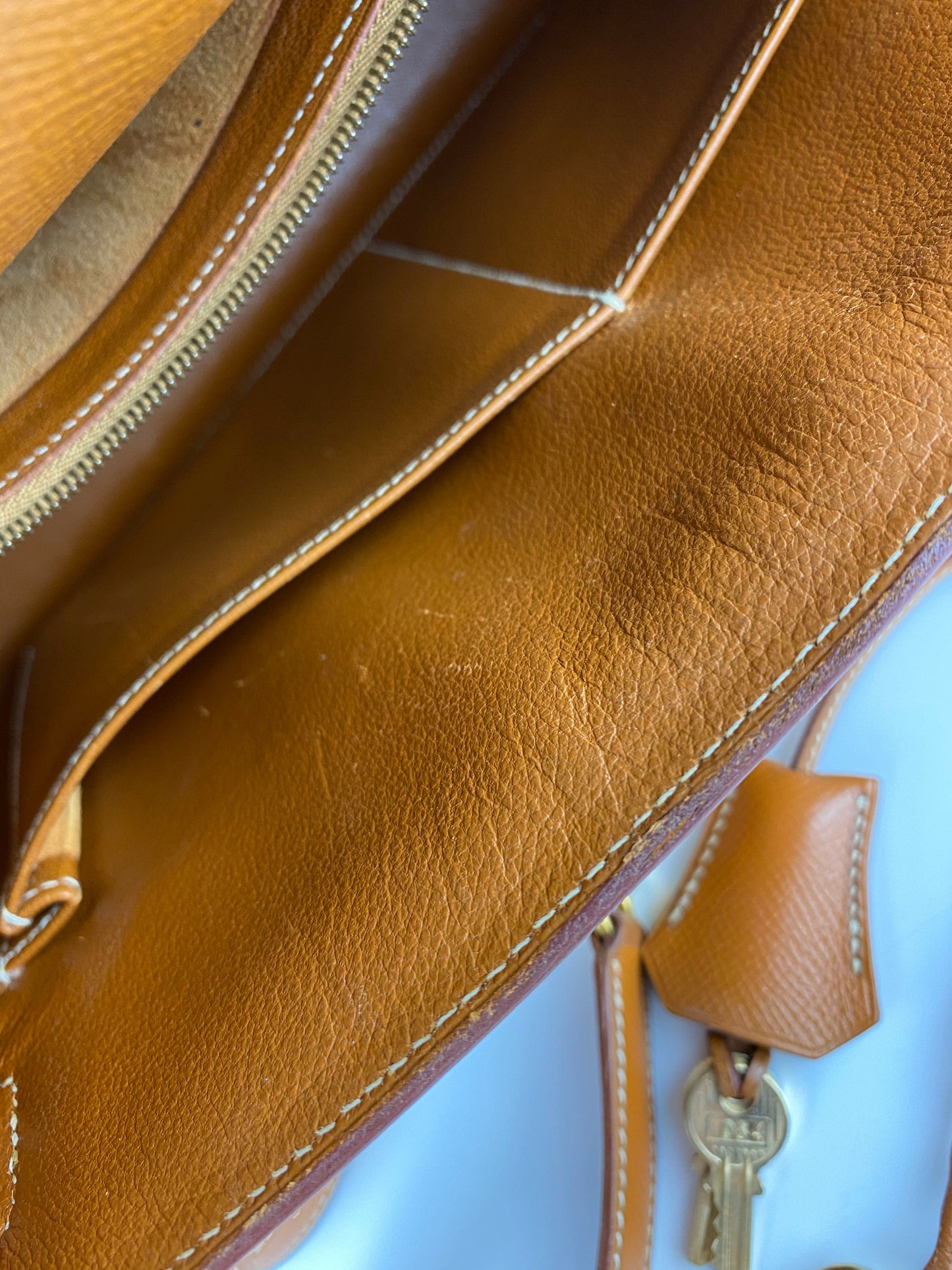Hermes Gold Kelly 32