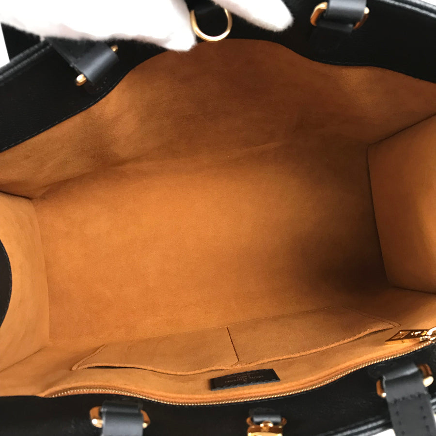LOUIS VUITTON Handbag