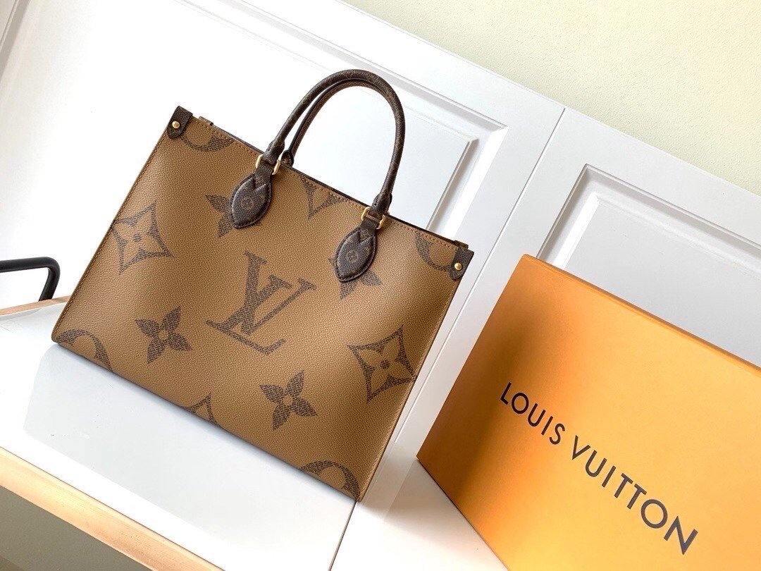 Louis Vuitton  MM Tote Bag