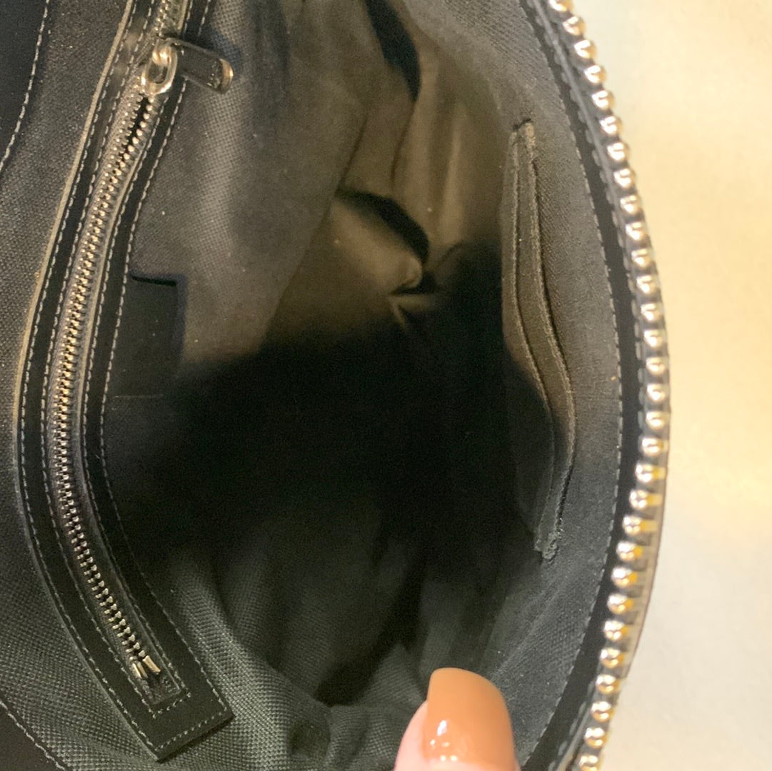 Gucci GG Supreme Messenger Bag