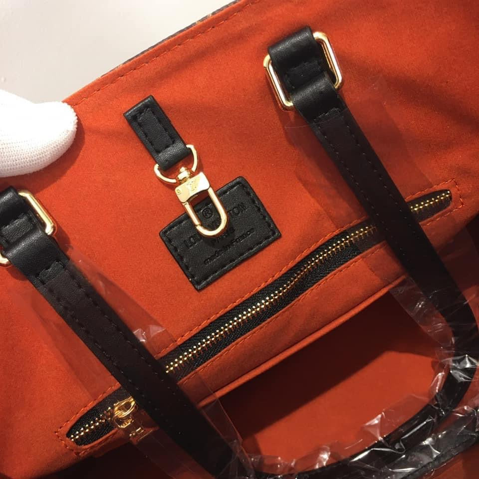 Louis Vuitton  MM Bag