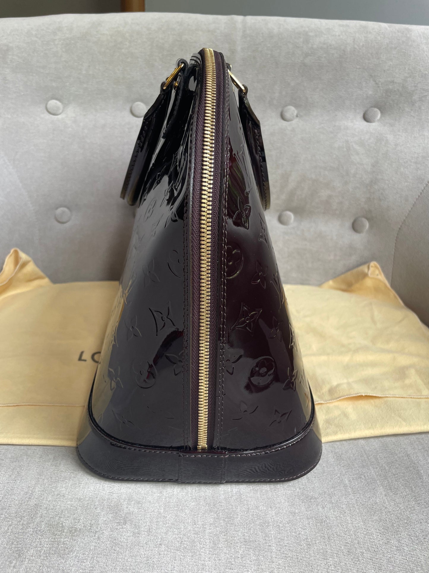 Louis Vuitton Alma Amarante Monogram Vernis