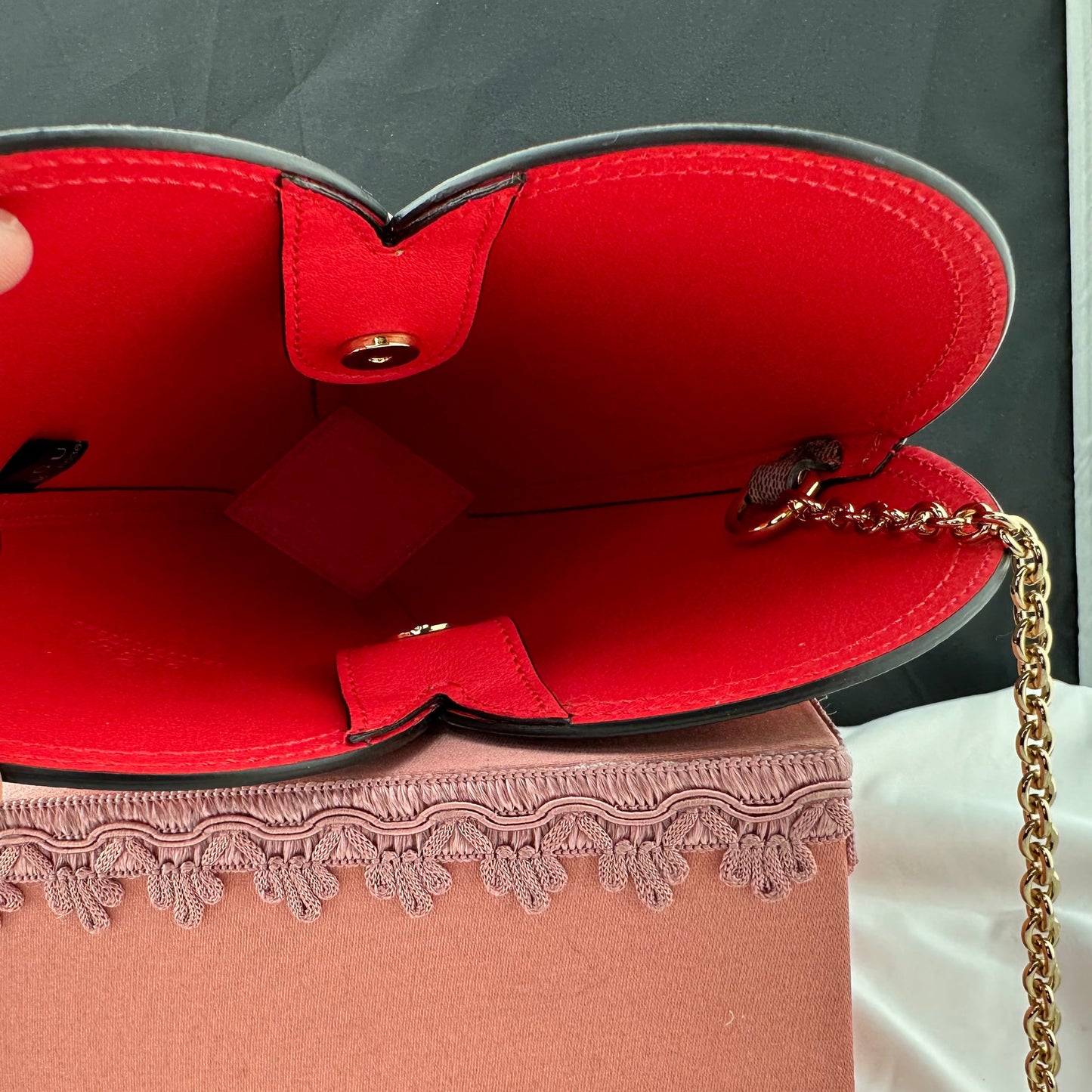 Gucci Valentine's Day Small Heart Bag