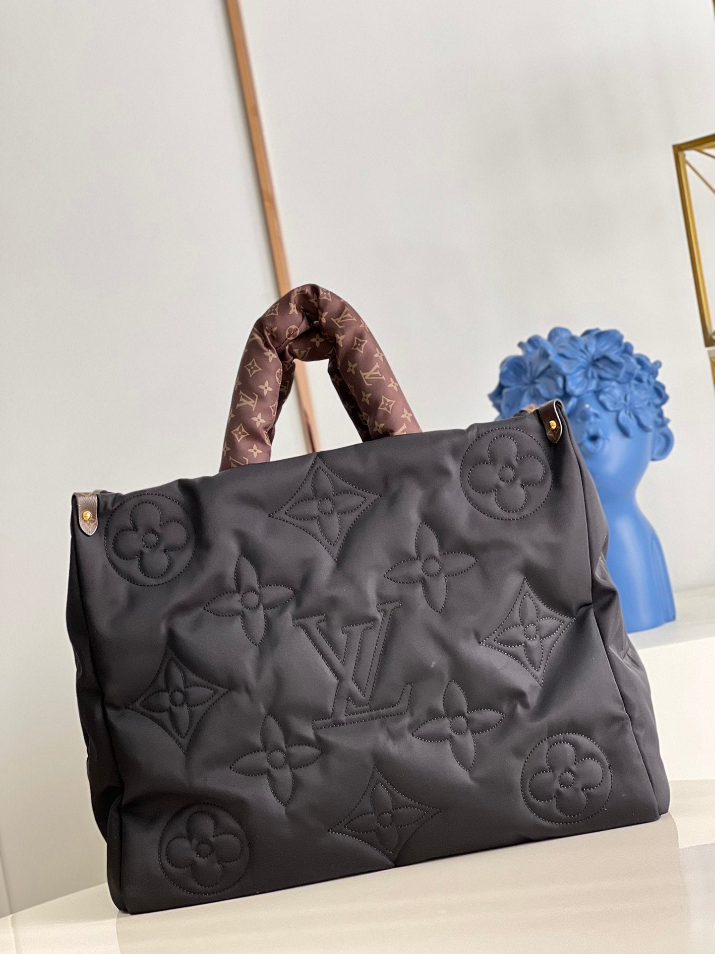 Louis Vuitton  GM Bag