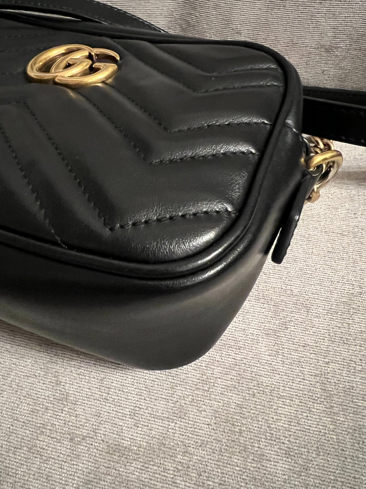 Gucci GG Black Marmont Mini Shoulder Bag (RRP £1,160)