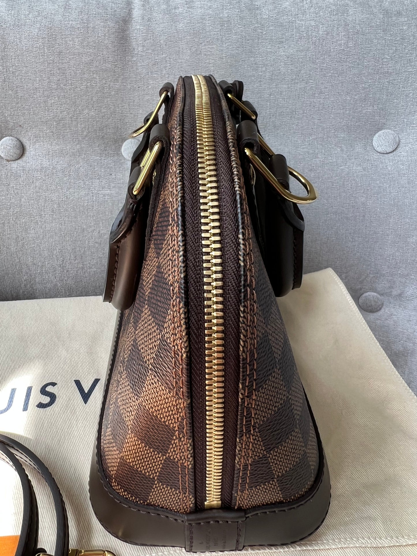 Louis Vuitton Alma BB Damier Ebene