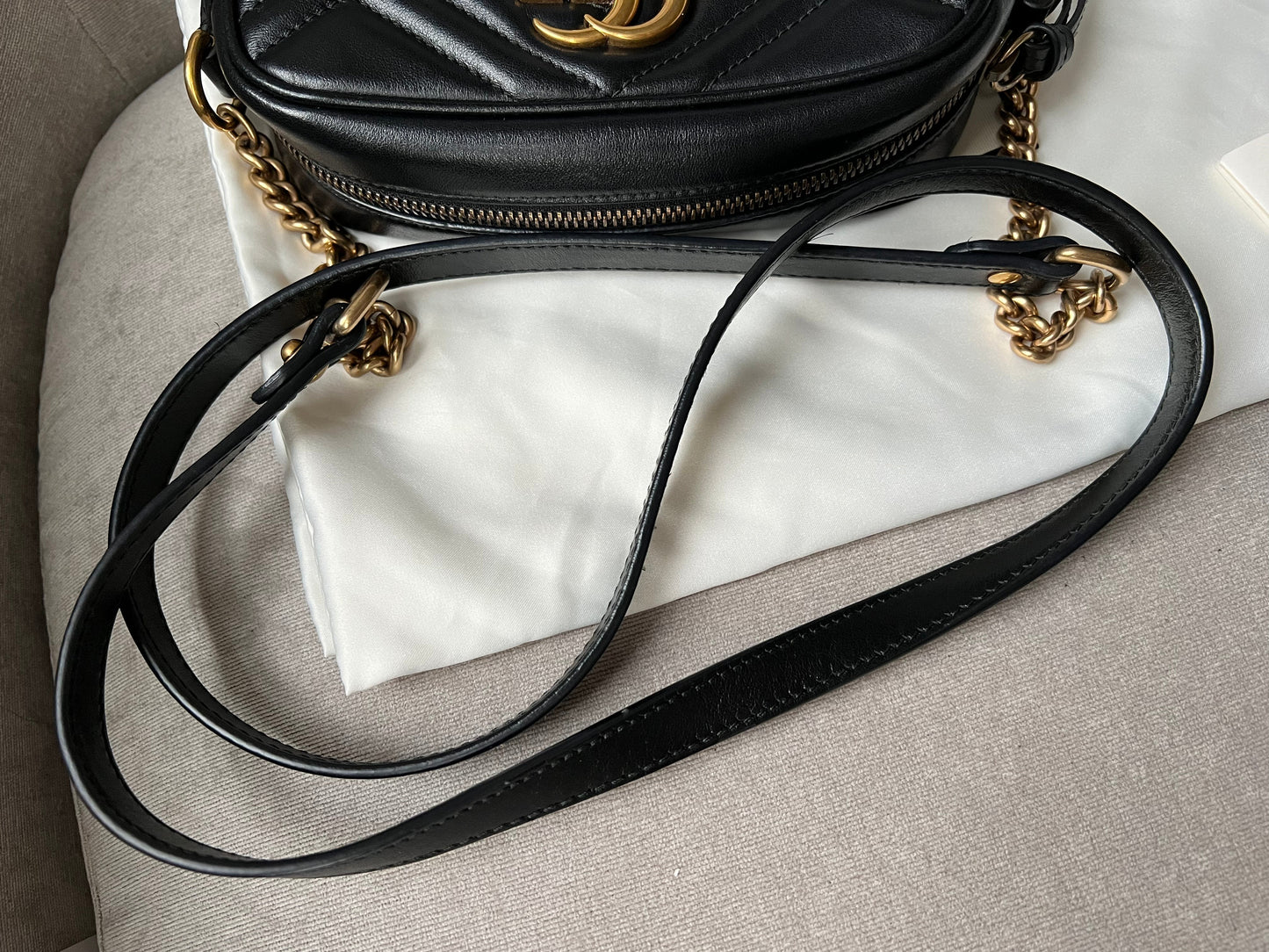 Gucci GG Black Marmont Mini Shoulder Bag (RRP £1,160)