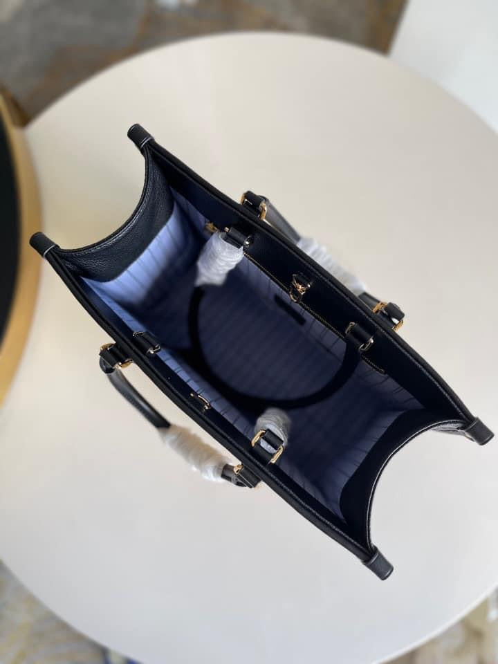 Louis Vuitton  MM Bag