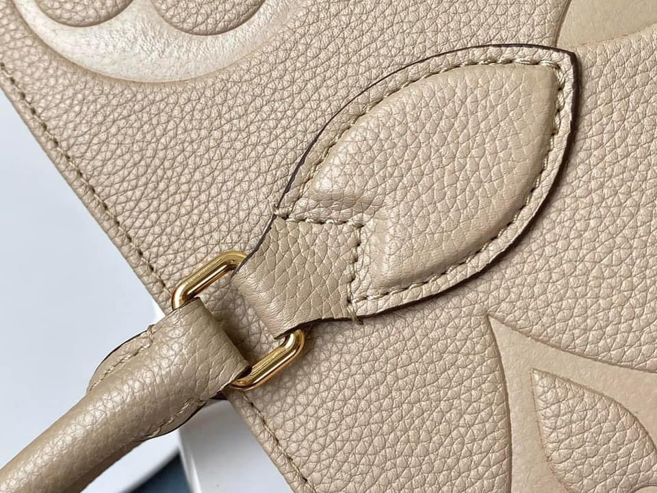 Louis Vuitton  MM Tote Bag