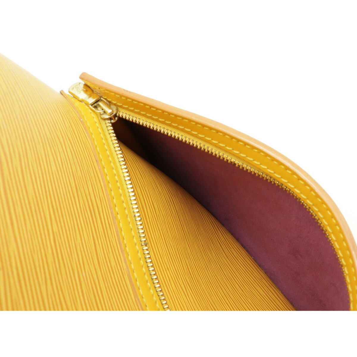 Louis Vuitton 1996 Yellow Epi Gobelins M52299