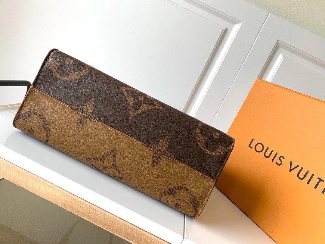 Louis Vuitton  MM Tote Bag