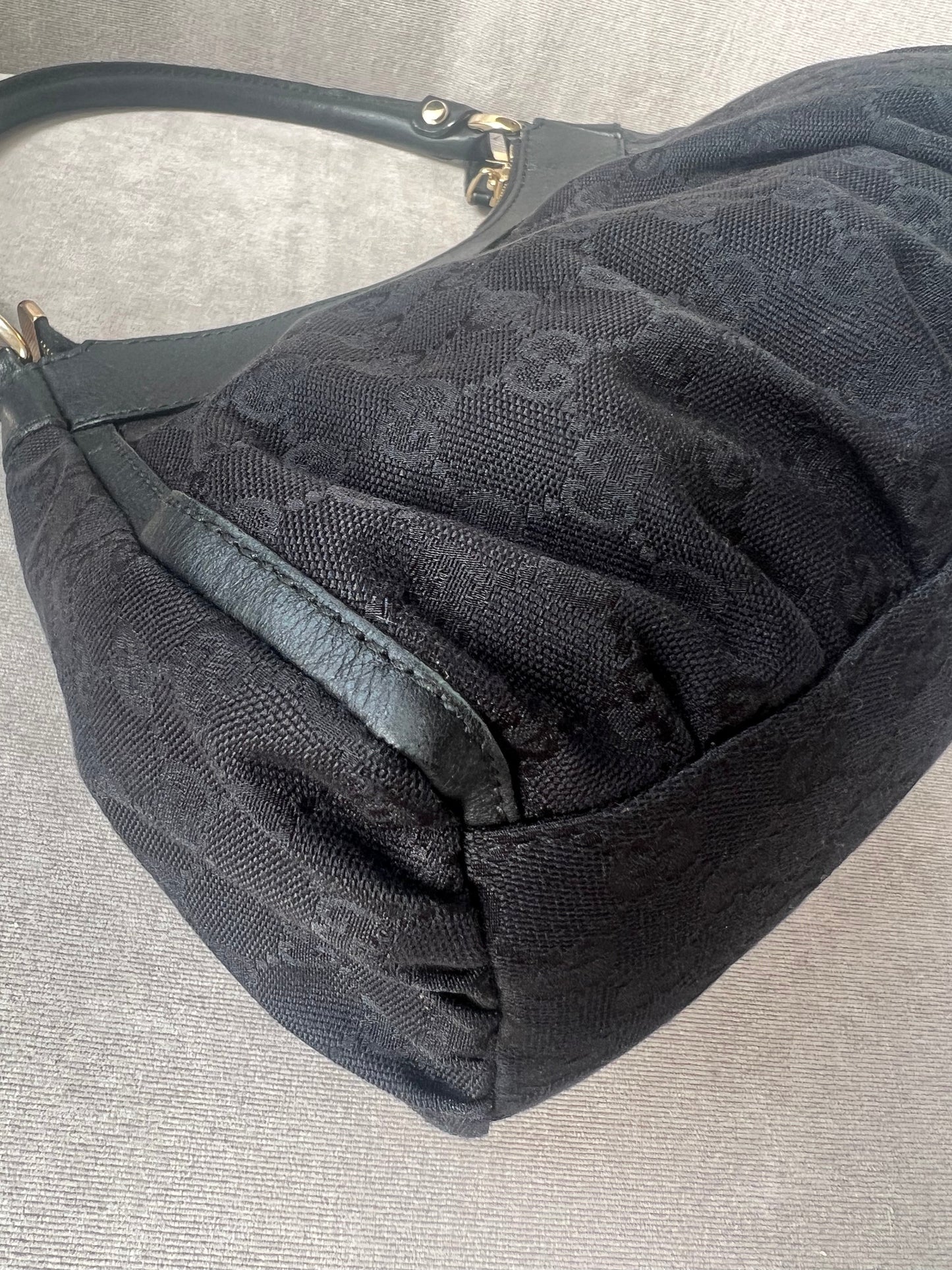 Gucci GG Canvas Small Black Abbey D Ring Hobo