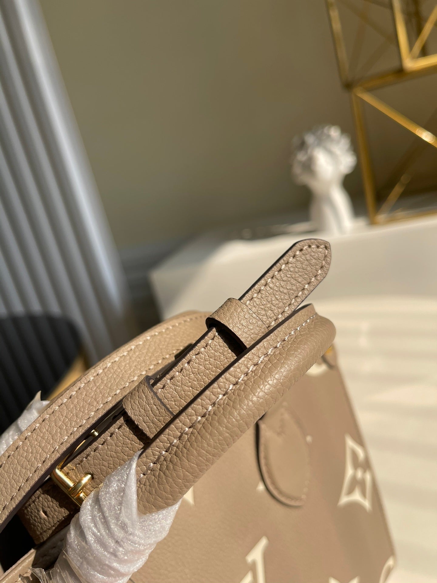 Louis Vuitton   PM Bag