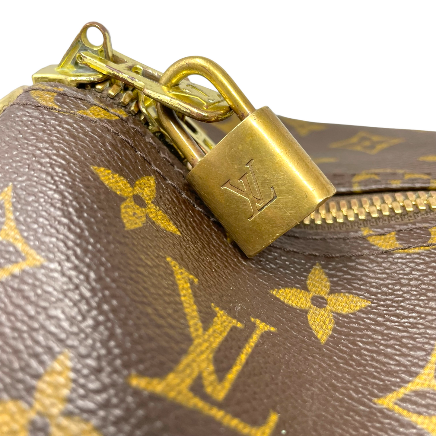 Keepall 50 Monogram Canvas Designer By Louis Vuitton  Size: Large