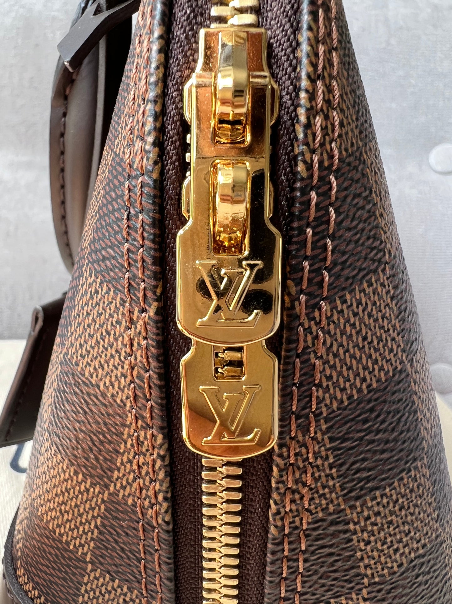 Louis Vuitton Alma BB Damier Ebene