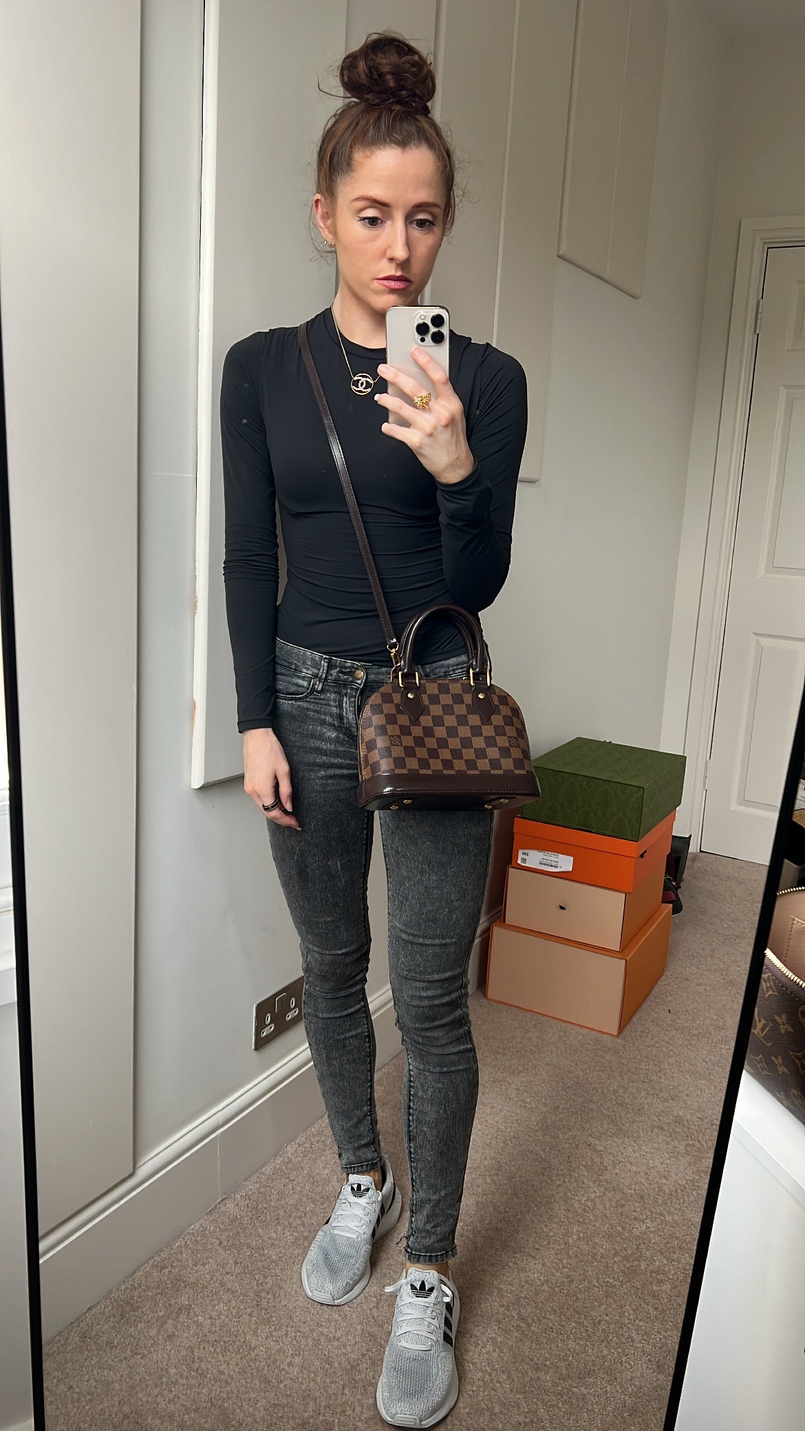 Louis Vuitton Alma BB Damier Ebene