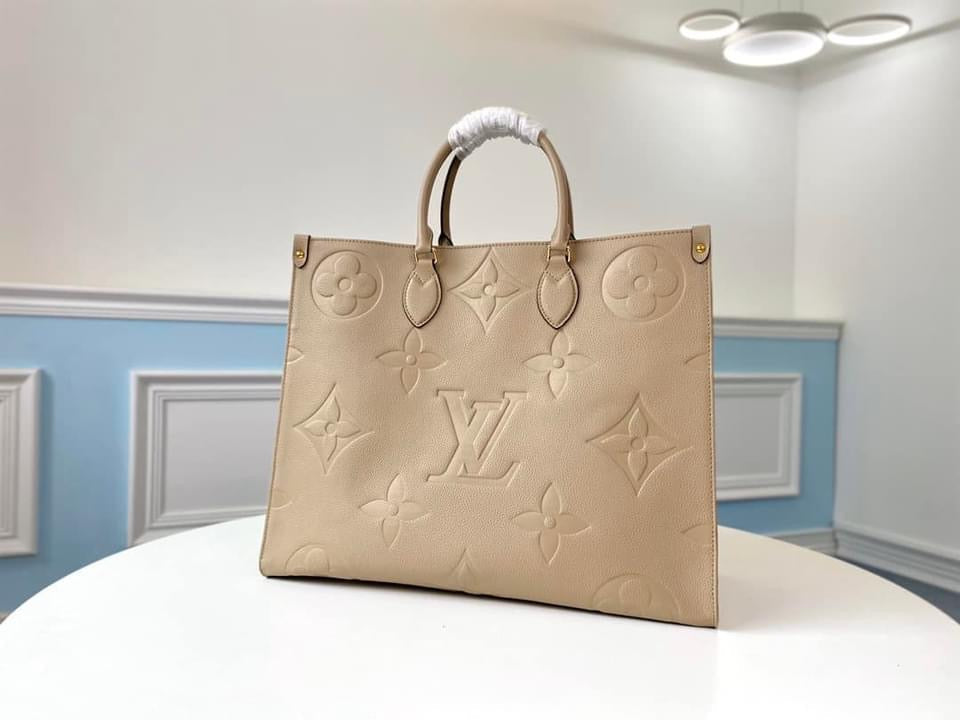Louis Vuitton  MM Tote Bag